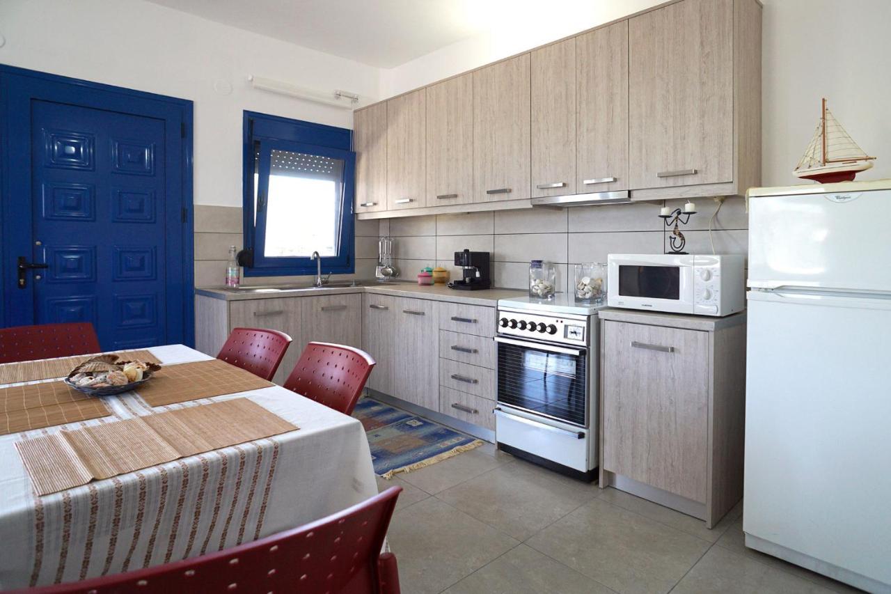 Вилла Dolphins House Paralia Avdhiron Экстерьер фото